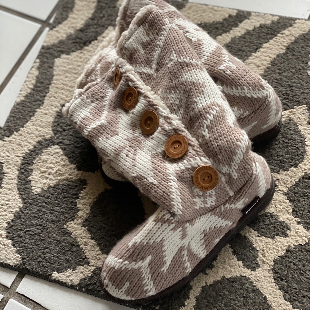 Muk Luk Boots